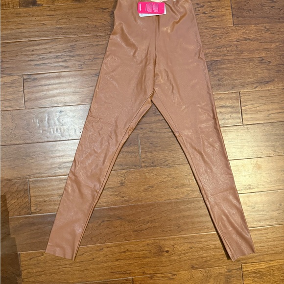 Commando Faux Leather Leggings - Cocoa size Medium - Picture 4 of 4